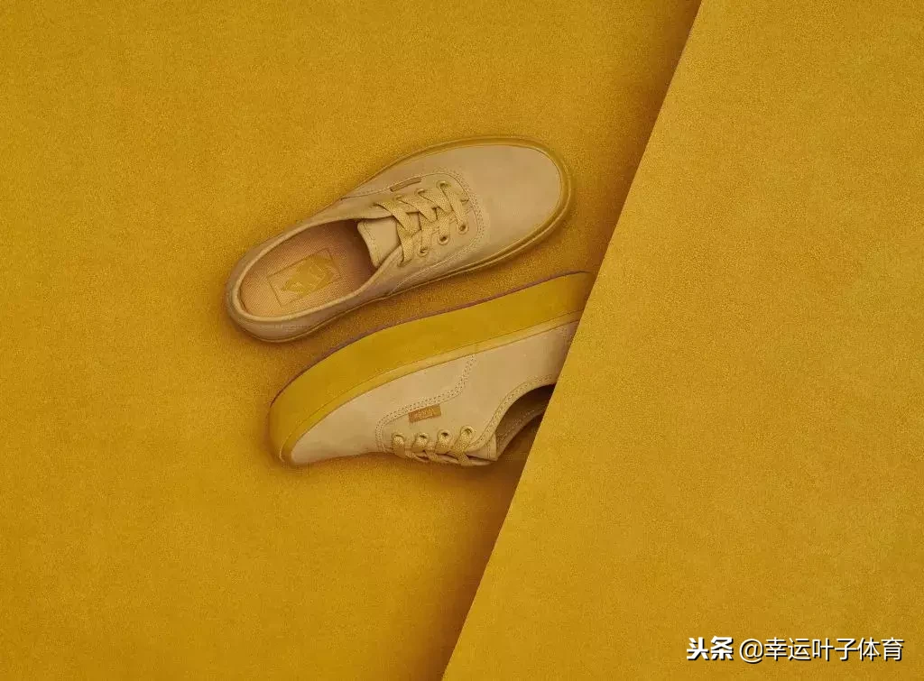 你脚上的麂皮球鞋怎么清理比较好？